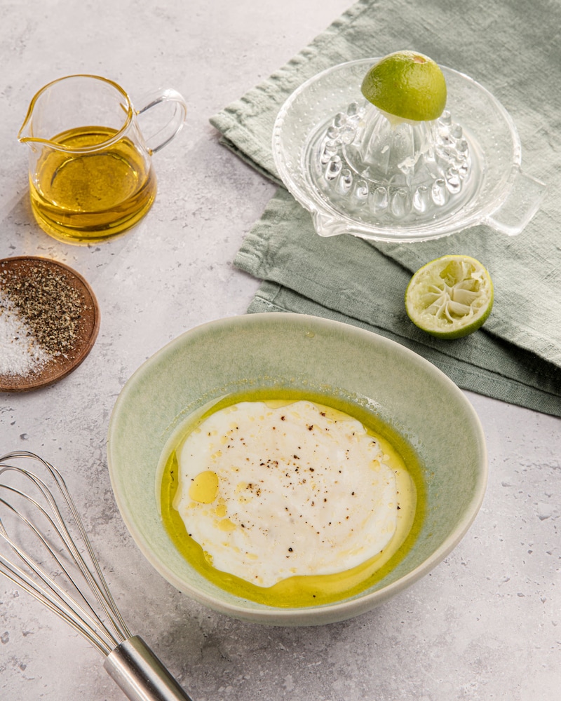 Dieses Bild zeigt die Soße für die Hähnchen Bowl.