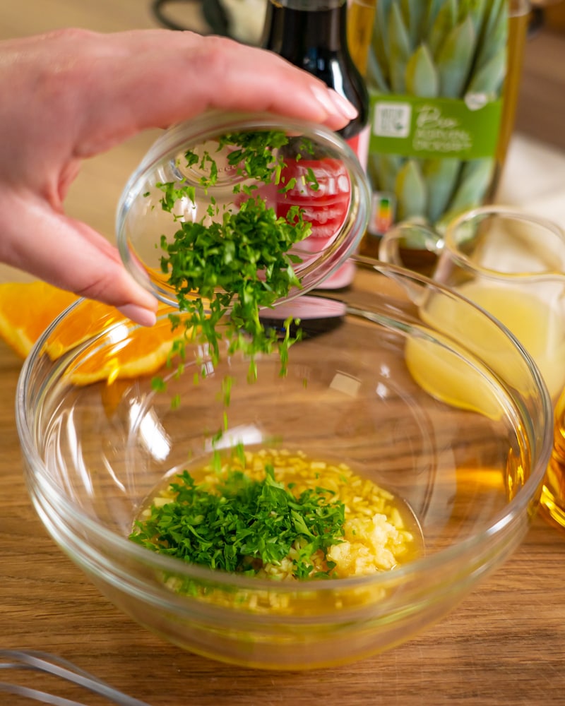 Feurige Asia-Marinade mit Ingwer und Orange