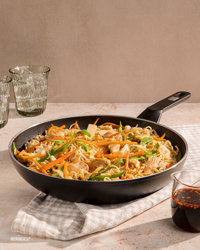 Dieses Bild zeigt das fertige Bami Goreng.