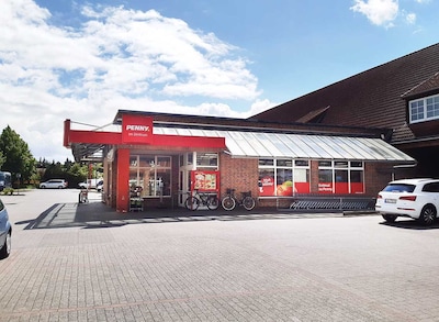 sie sehen den Eingang vom Penny Markt in Wittenburg Buergermeister-Ahrens-Ring 13