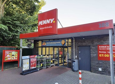 Sie sehen den Eingang vom Penny Markt in Herne - Baukau, Bismarckstr. 108