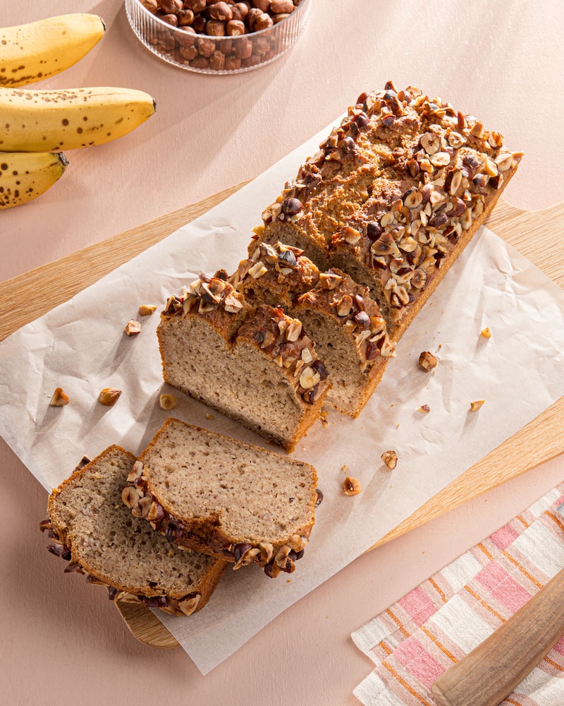Dieses Bild zeigt das fertige vegane Bananenbrot.