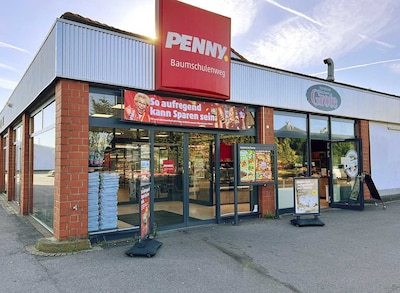 Sie sehen den Eingang vom Penny Markt in Dülmen, Baumschulenweg 6