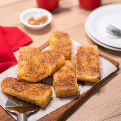 Grießschnitten mit Zimt und Zucker
