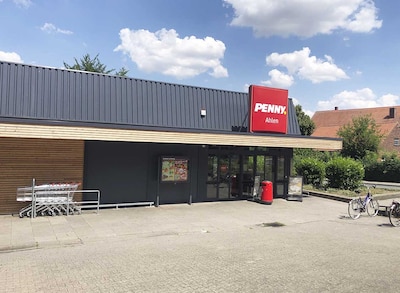 Sie sehen den Eingang vom Penny Markt in Ahlen - Innenstadt, Am Roeteringshof 64