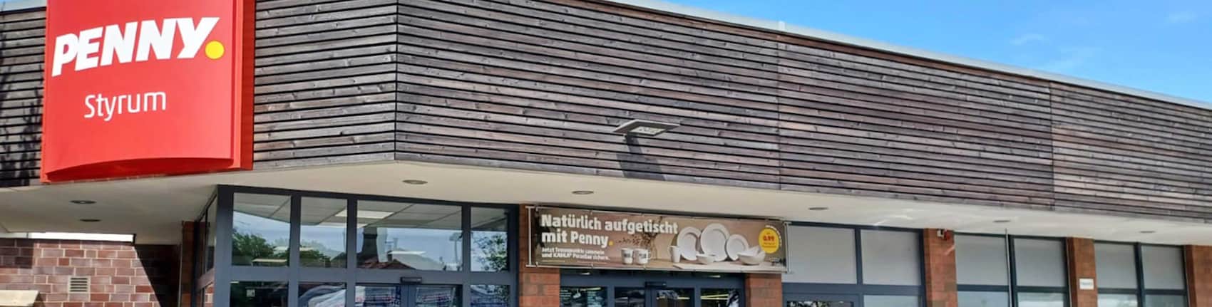 Sie sehen den Eingang vom Penny Markt Mülheim Oberhausener Str. 92