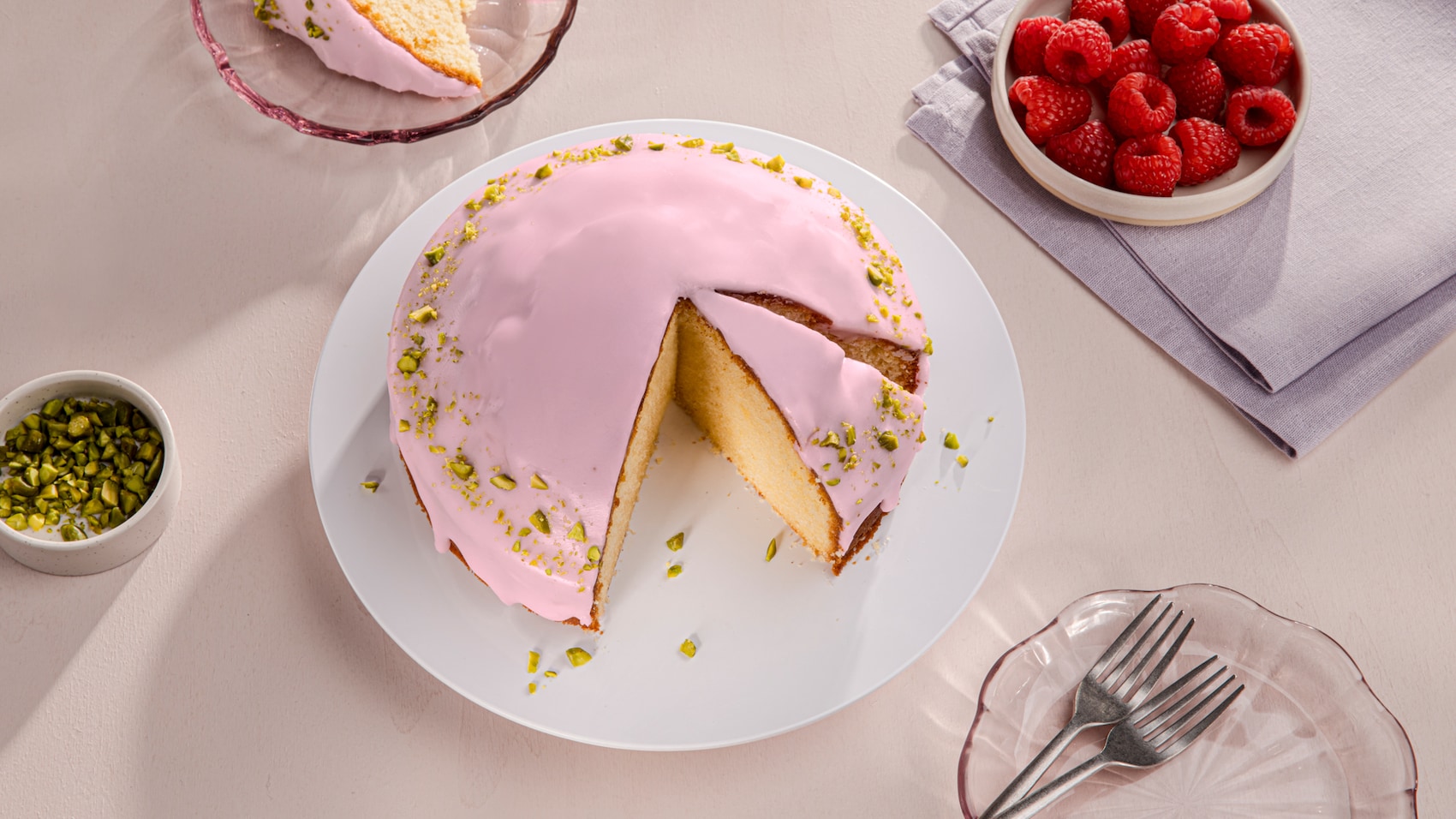 Dieses Bild zeigt die fertigen Mini Kuchen aus der Heißluftfritteuse.