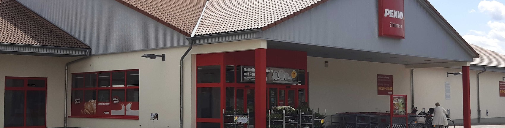 Sie sehen den Eingang vom Penny Markt in Gross-Zimmern, Reinheimer Str. 42-44