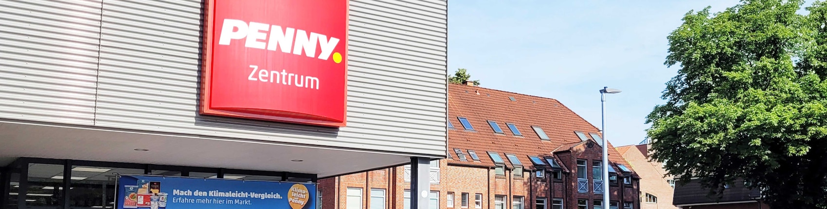 sie sehen den Eingang vom Penny Markt in Kaltenkirchen Schulstr. 9A