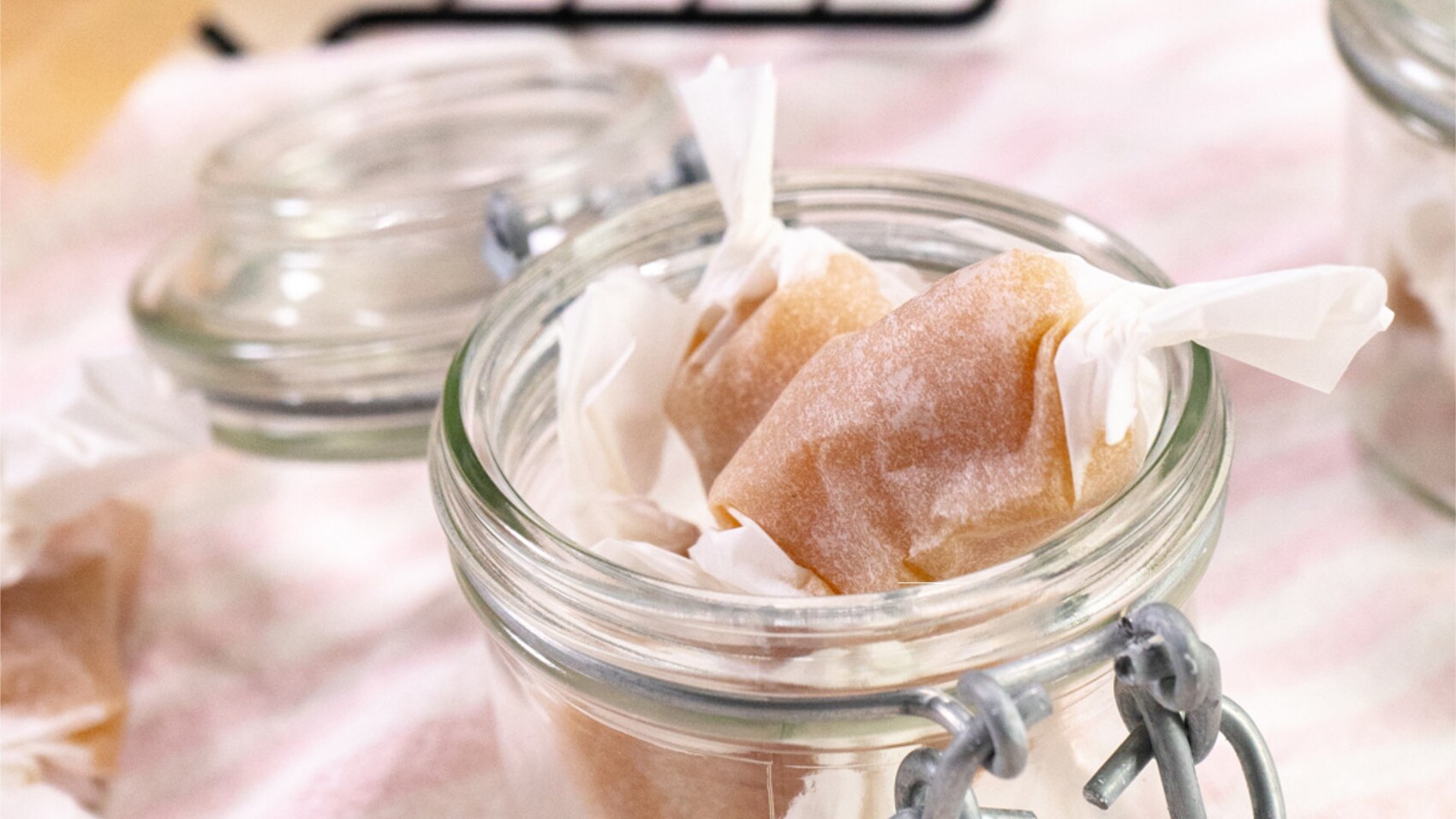 Karamellbonbons im Glas