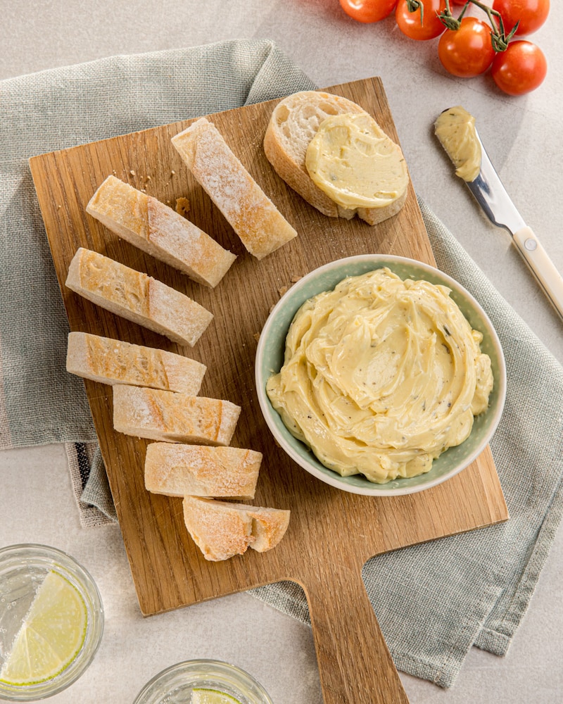 Dieses Bild zeigt die fertige Honig-Senf-Butter.