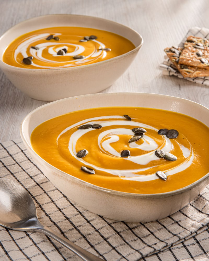 Dieses Bild zeigt die fertige Kürbiscremesuppe.