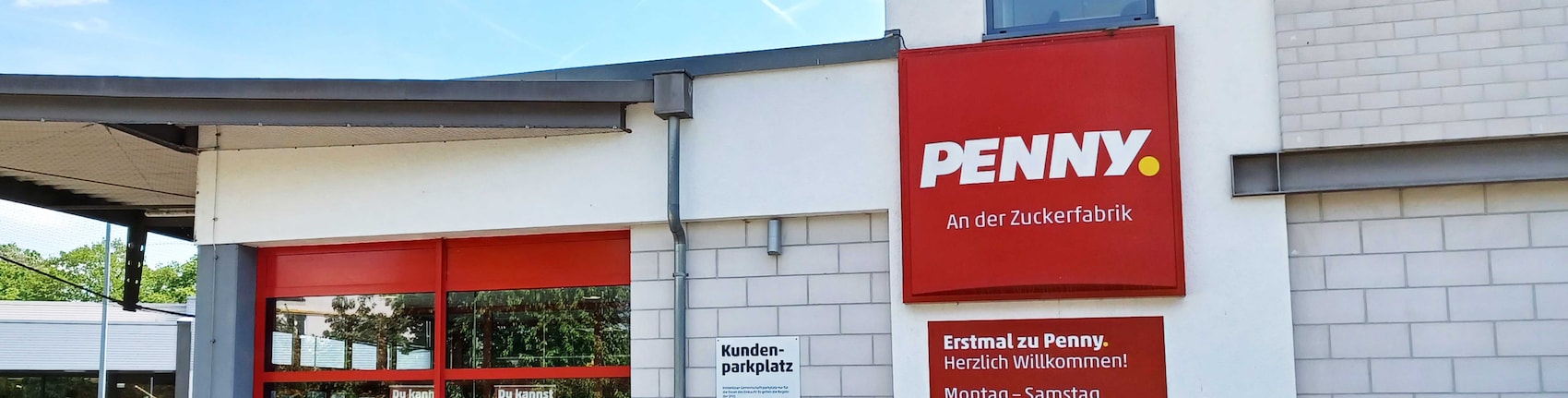sie sehen den Eingang vom Penny Markt in Stuttgart-Hallschlag Bottroper Str. 16