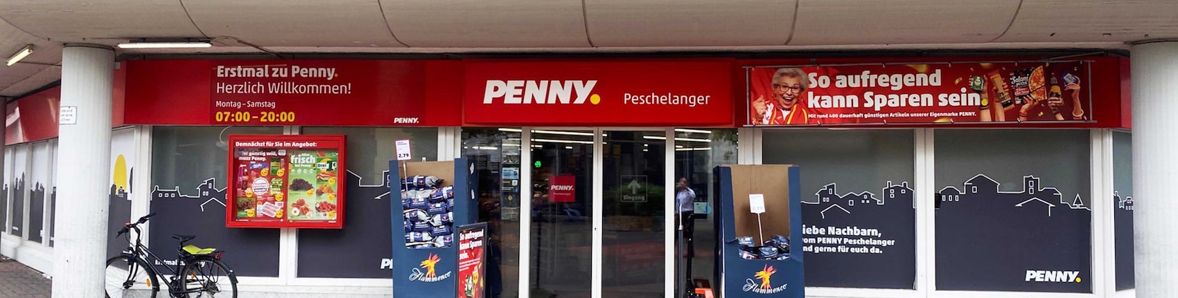 Sie sehen den Eingang vom Penny Markt in Muenchen/Ramersdorf-Perlach, Peschelanger 9