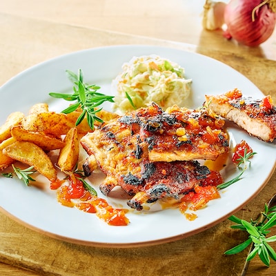 Auf diesem Bild siehst du unsere Ribs spicy`n`Sausages.