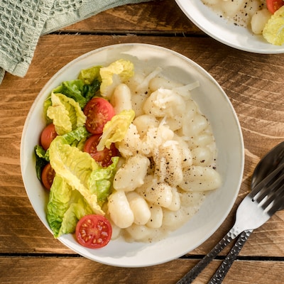 Auf diesem Bild siehst du unsere fertigen Gnocchi Cacio e Pepe.