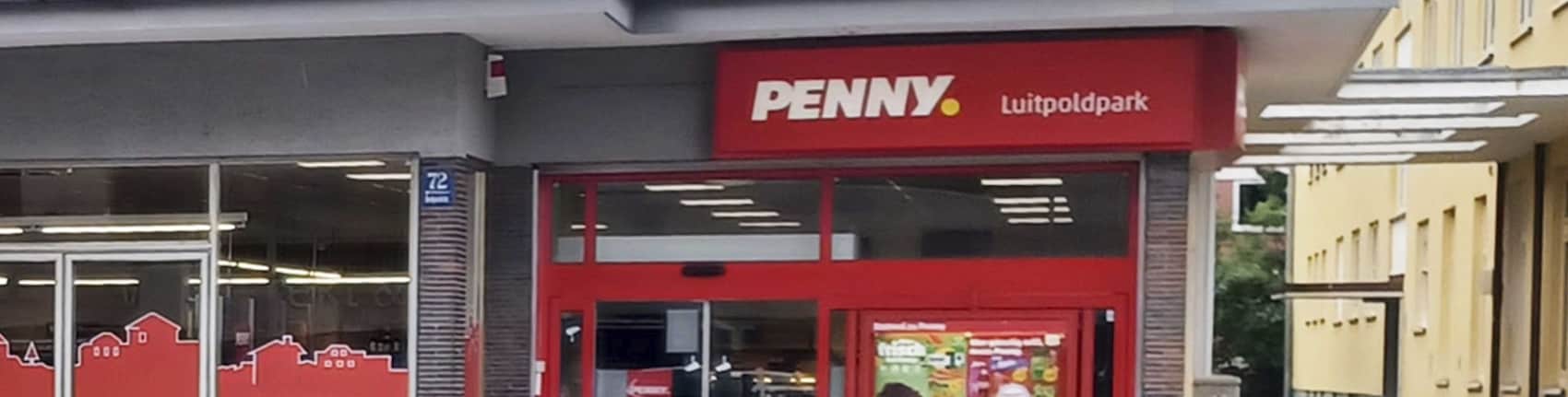 Sie sehen den Eingang vom Penny Markt in Muenchen/Milbertshofen Belgradstr. 72