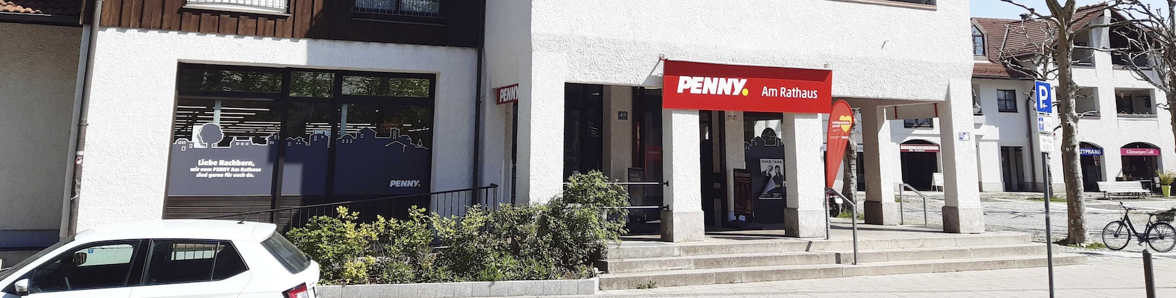 Sie sehen den Eingang vom Penny Markt in Taufkirchen, Koeglweg 40