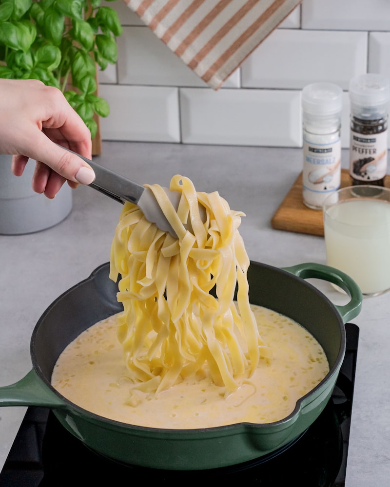 Chicken Alfredo