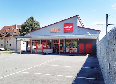 sie sehen den Eingang vom Penny Markt in Bondorf Bahnhofstr. 13
