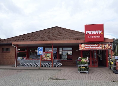 Sie sehen den Eingang vom Penny Markt in Celle/Gross Hehlen, Zur Hasselklink 1A