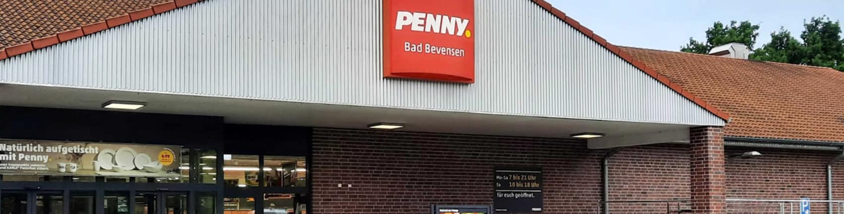 Sie sehen den Eingang vom Penny Markt in Bad Bevensen, Fritz-Reuter-Weg 16