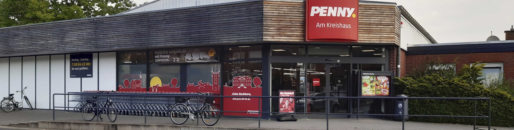 Sie sehen den Eingang vom Penny Markt in Warendorf, Freckenhorsterstr. 79