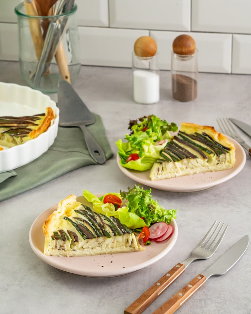 Dieses Bild zeigt die angerichtete Quiche.