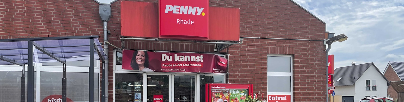 Sie sehen den Eingang vom Penny Markt in Dorsten - Rhade, Lembecker Strasse 119
