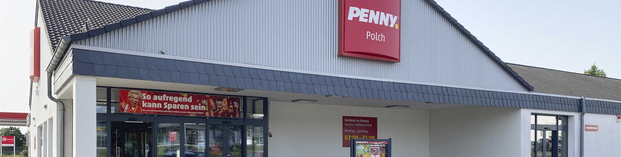 Sie sehen den Eingang vom Penny Markt in Polch Trimbser Straße 9