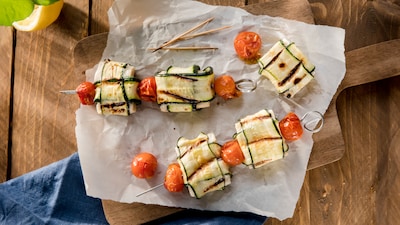 Auf diesem Bild siehst du unsere fertigen Zucchini-Päckchen.