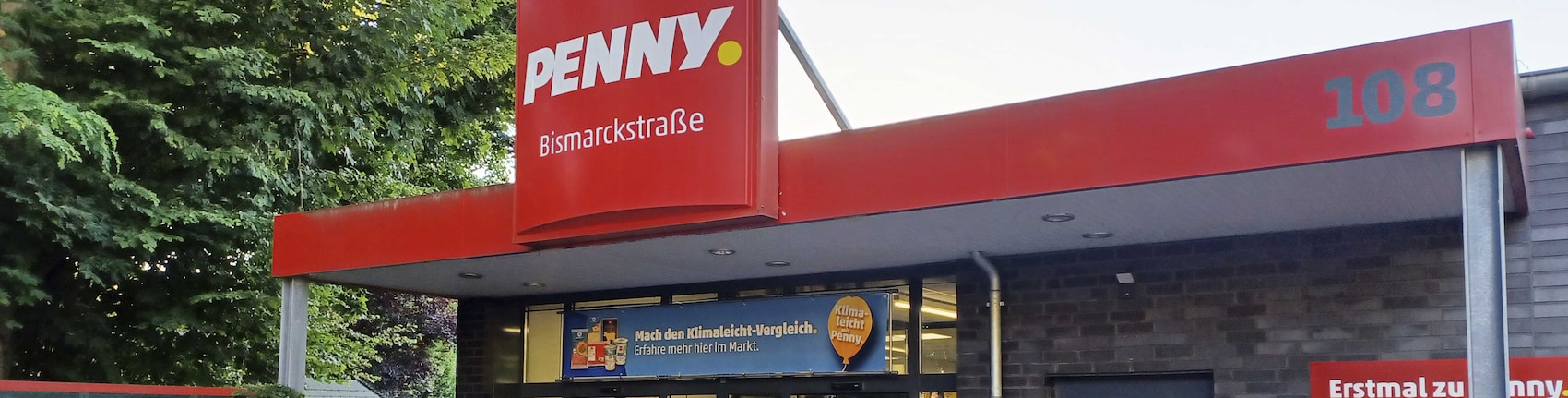 Sie sehen den Eingang vom Penny Markt in Herne - Baukau, Bismarckstr. 108