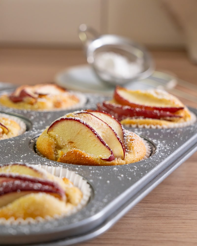 Dieses Bild zeigt die fertigen Apfelmuffins.