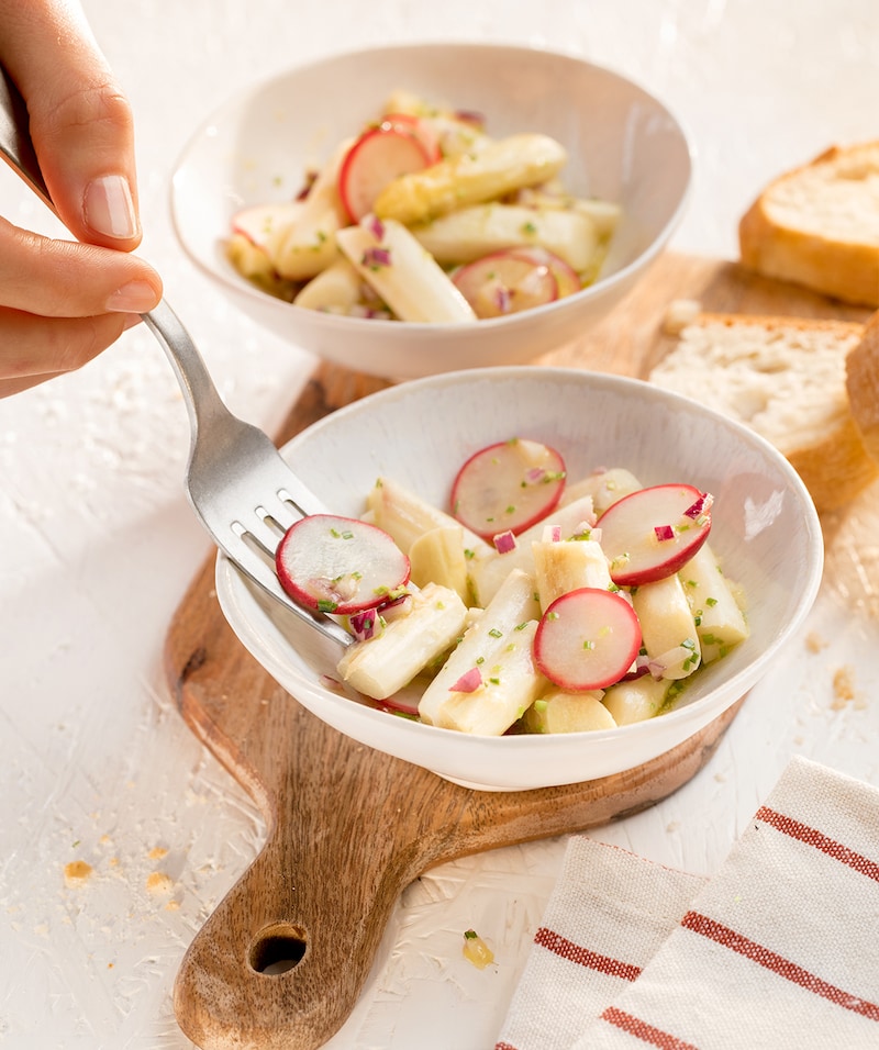 Klassischer Spargelsalat