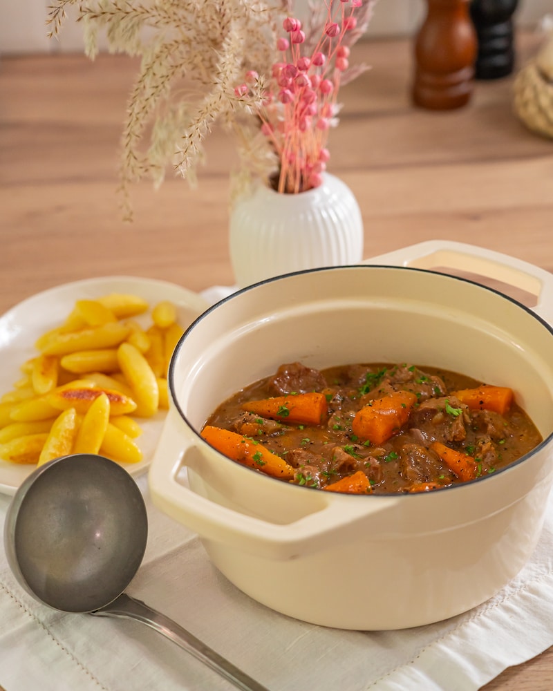 Schwedisches Rindergulasch mit Möhren