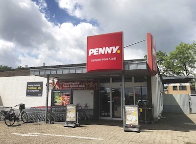 sie sehen den Eingang vom Penny Markt Kempen - Neue Stadt Stresemannstr. 1