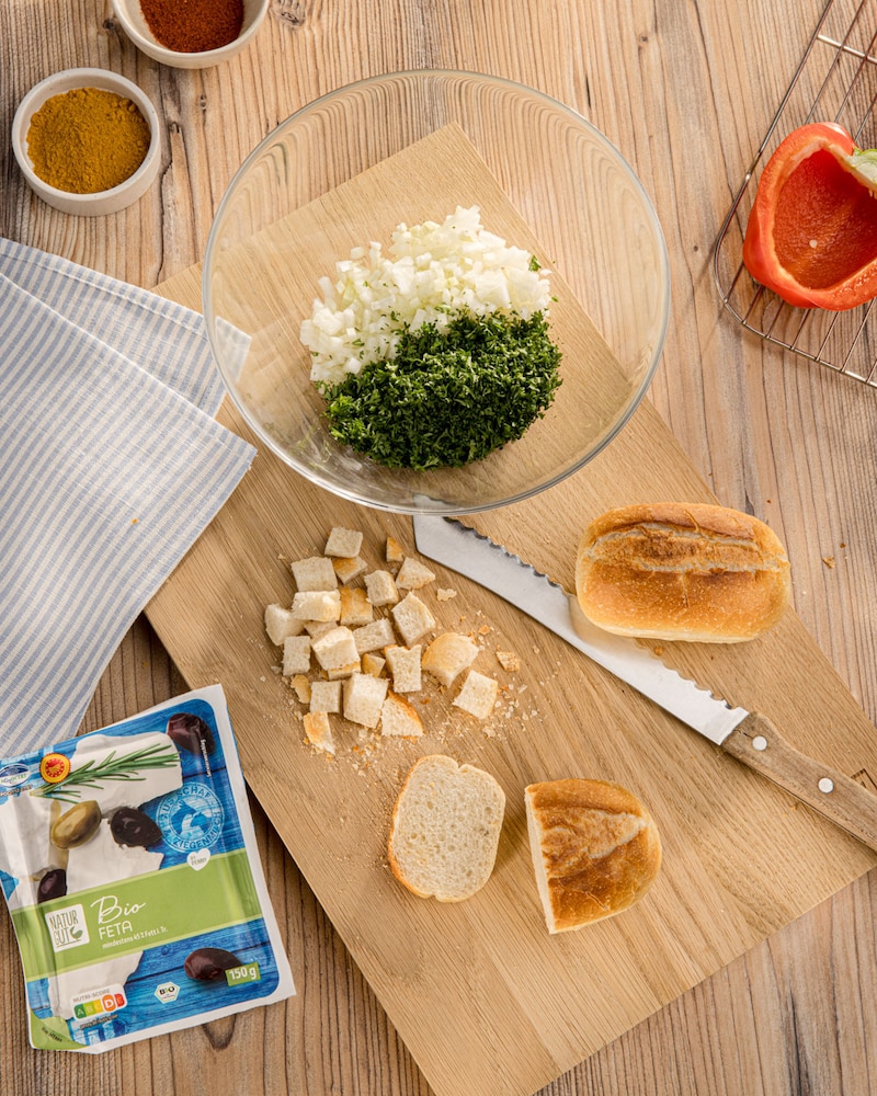 Dieses Bild zeigt das Brötchen mit dem Feta.