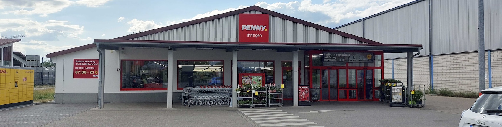 Sie sehen den Eingang vom Penny Markt in Ihringen, Guendlinger Str. 34