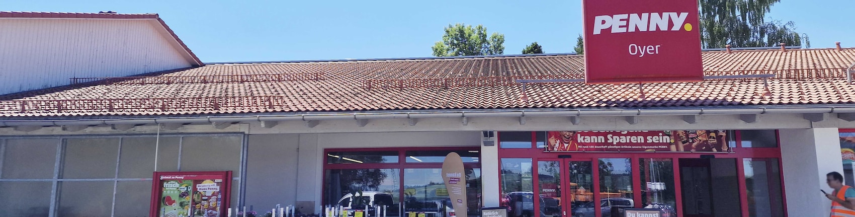 Sie sehen den Eingang vom Penny Markt in Oy-Mittelberg, Hauptstr. 5