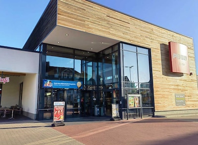 Sie sehen den Eingang vom Penny Markt in Hagen, Schwerter Str. 223-227