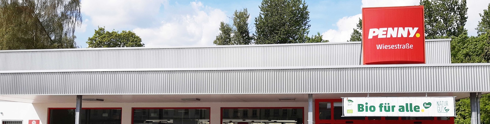 Sie sehen den Eingang vom Penny Markt in Gera Wiesestr. 212