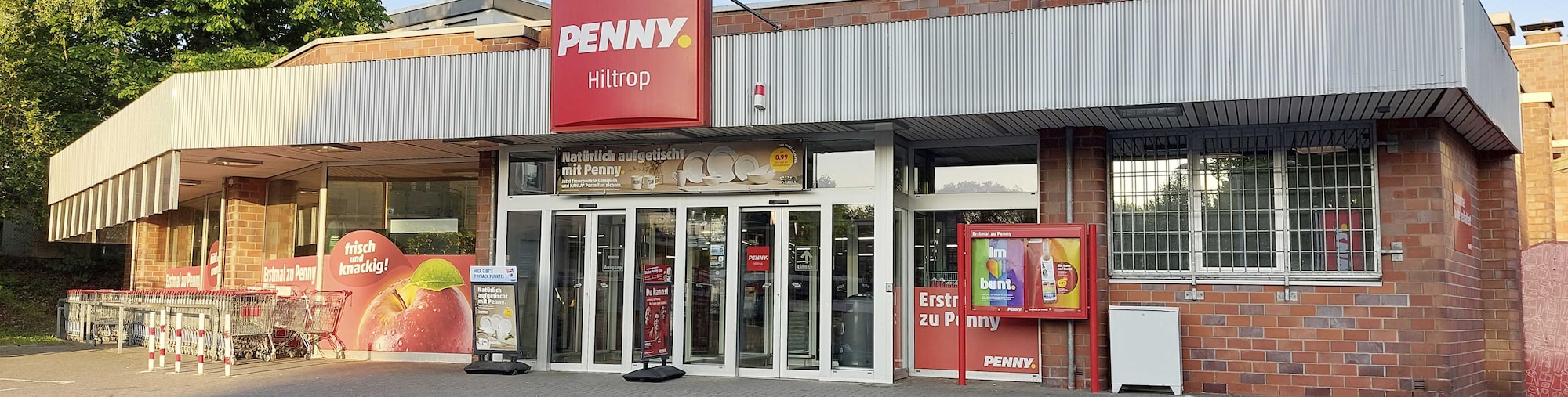 Sie sehen den Eingang vom Penny Markt in Bochum - Hiltrop, Wiescherstrasse 7
