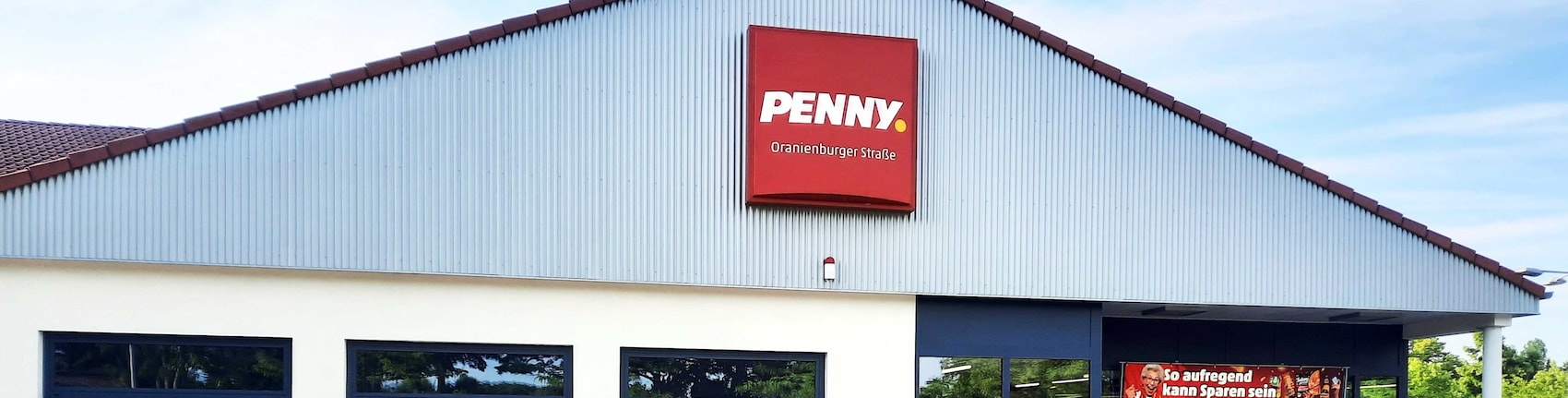Sie sehen den Eingang vom Penny Markt in Berlin/Wittenau Oranienburger Str. 116 