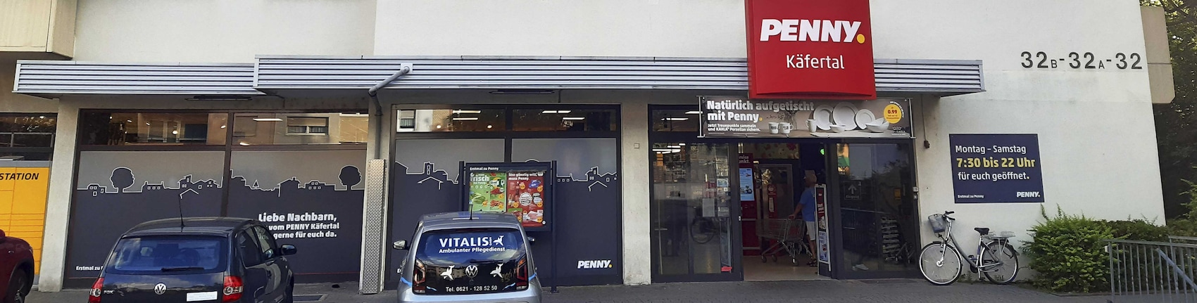 Sie sehen den Eingang vom Penny Markt in Mannheim/Kaefertal, Wormser Str. 32