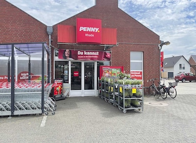Sie sehen den Eingang vom Penny Markt in Dorsten - Rhade, Lembecker Strasse 119