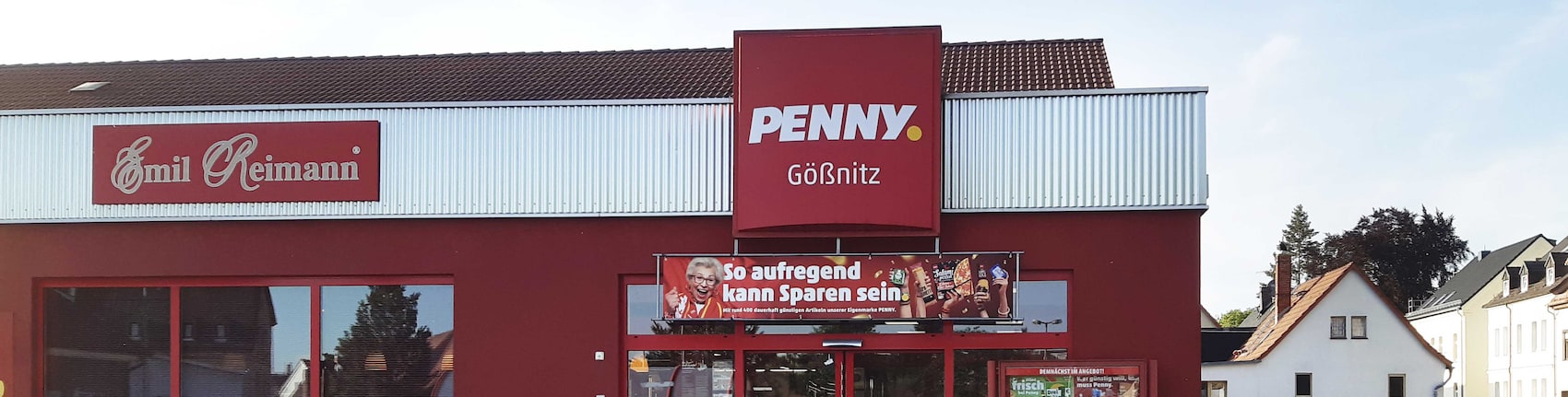 Sie sehen den Eingang vom Penny Markt in Goeßnitz Altenburger Str. 13 A