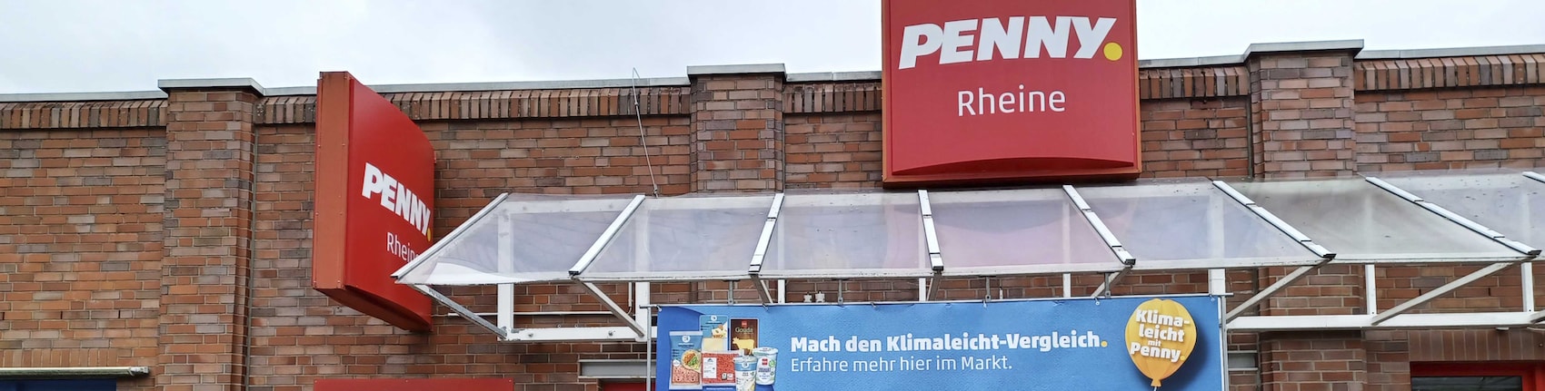 Sie sehen den Eingang vom Penny Markt in Rheine - Innenstadt, Osnabruecker Str. 84