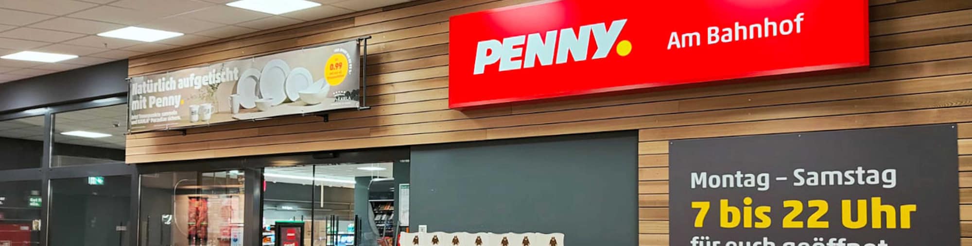 Sie sehen den Eingang vom Penny Markt in Gelsenkirchen, Bahnhofsvorplatz 4