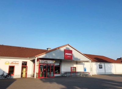 Sie sehen den Eingang vom Penny Markt in Coppenbruegge,Alte Heerstr. 22a