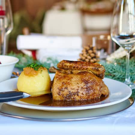 Ente mit Kartoffelknödel